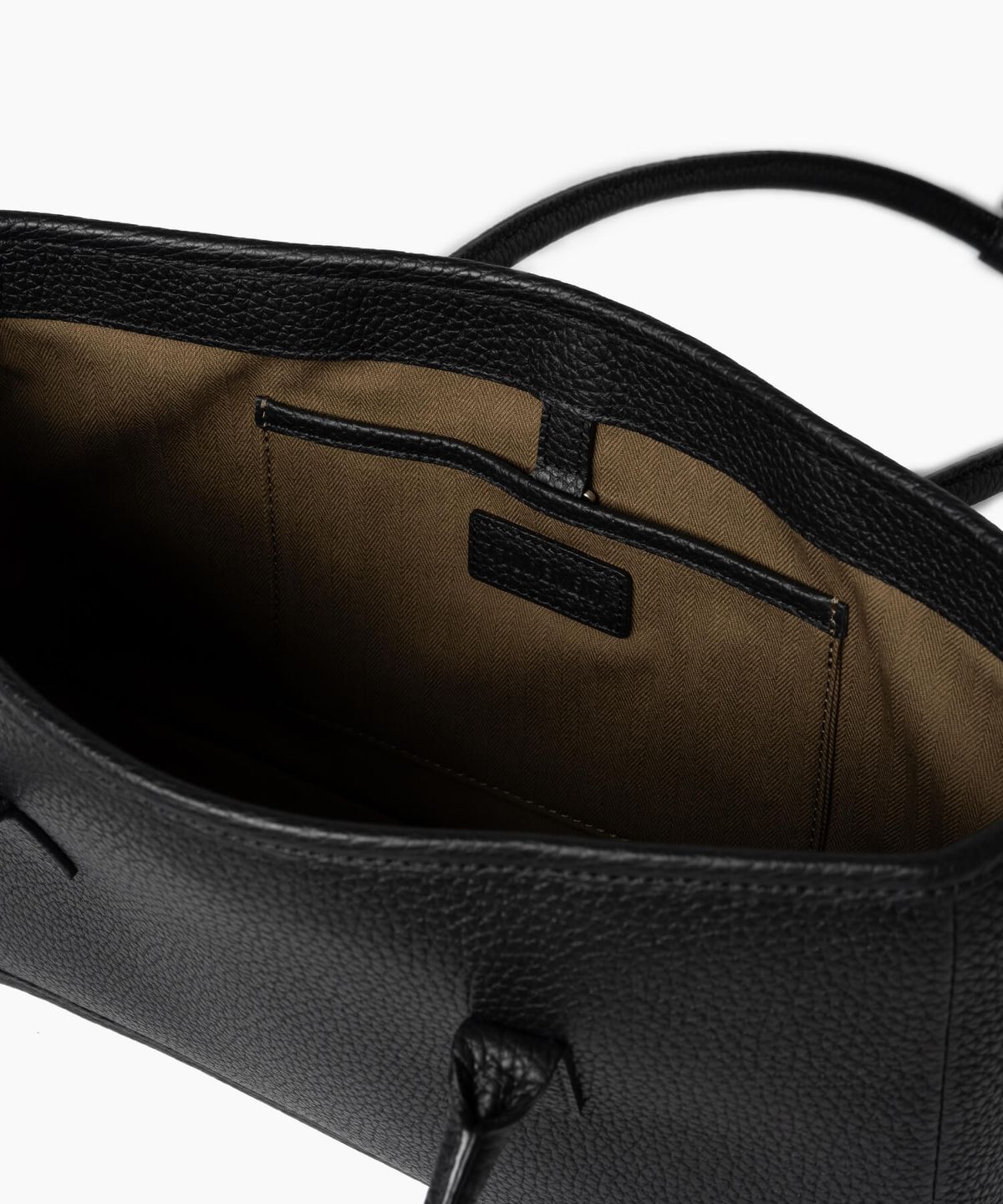 튜드먼트(TTUDEMENT) CLASSIC SQUARE LEATHER SHOULDER BAG BLACK