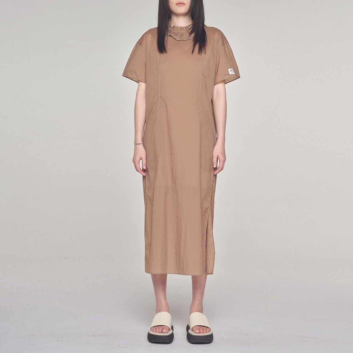 래코드(RECODE) Shirt Layering Strap Dress_RQDAM23561BEX