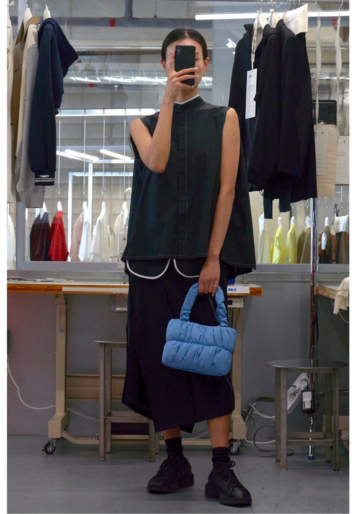 래코드(RECODE) Insideout Pocket Sleeveless Top_RQSAM23593BKX