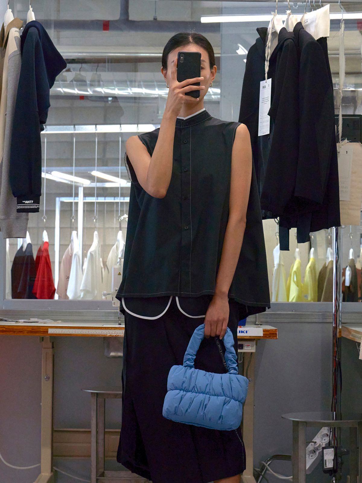 래코드(RECODE) Insideout Pocket Sleeveless Top_RQSAM23593BKX