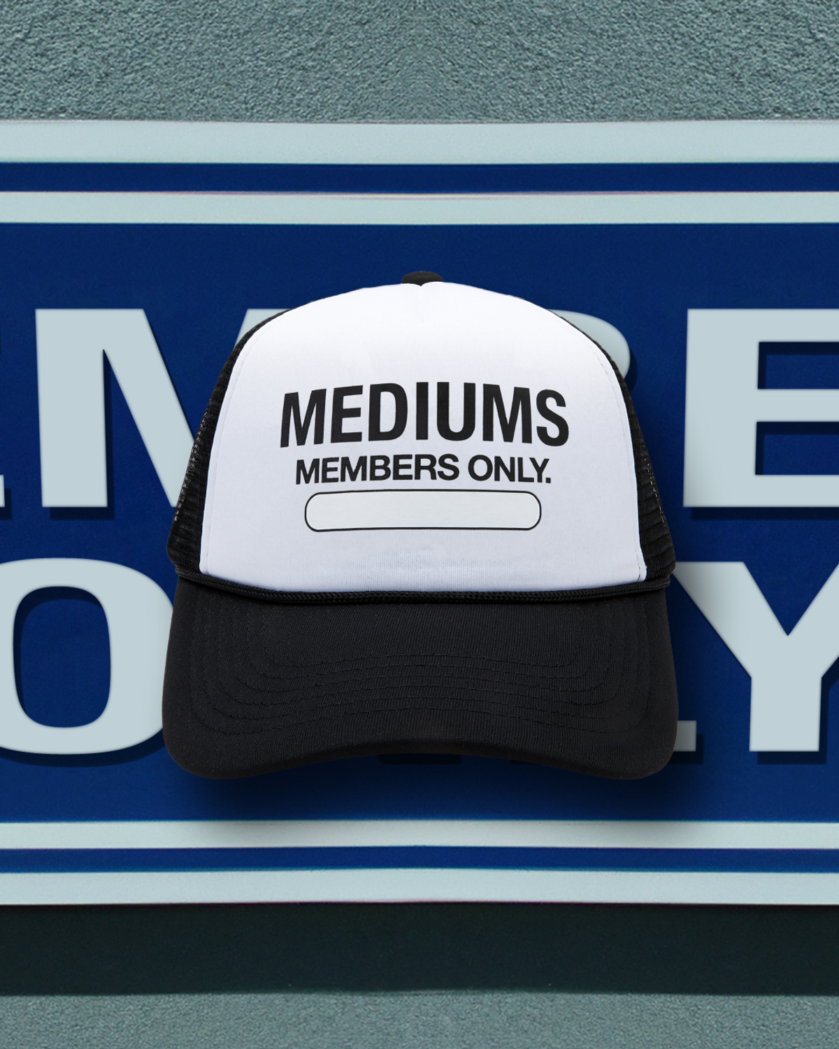 미디엄스(MEDIUMS) Members Only Trucker Hat - Black&White (멤버스 온리 트러커햇)