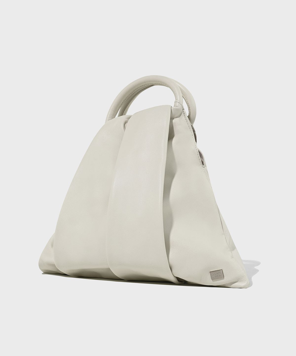 오브젝트 뮤지엄(OBJECT MUSEUM) Clam mini tote bag WHITE
