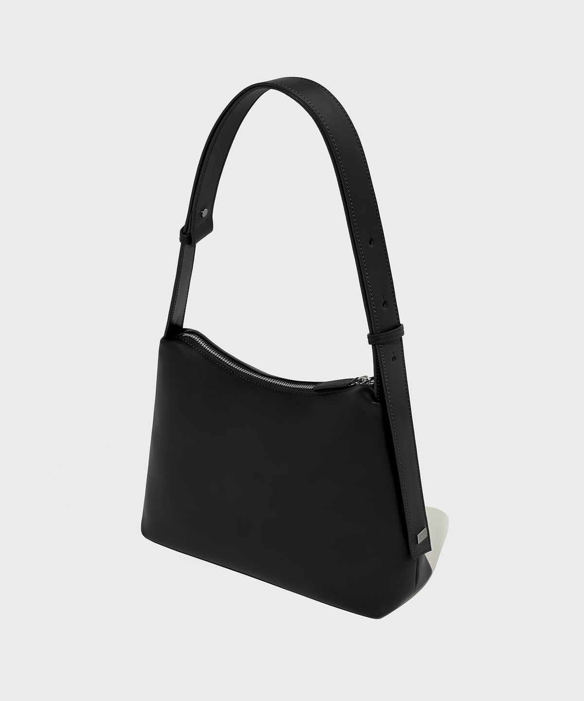 오브젝트 뮤지엄(OBJECT MUSEUM) Slack bag BLACK