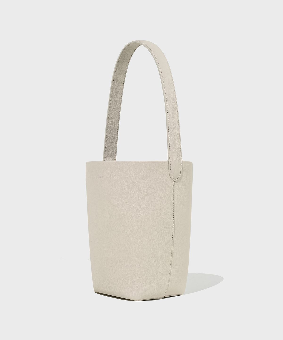 오브젝트 뮤지엄(OBJECT MUSEUM) Sally mini bucket bag WHITE