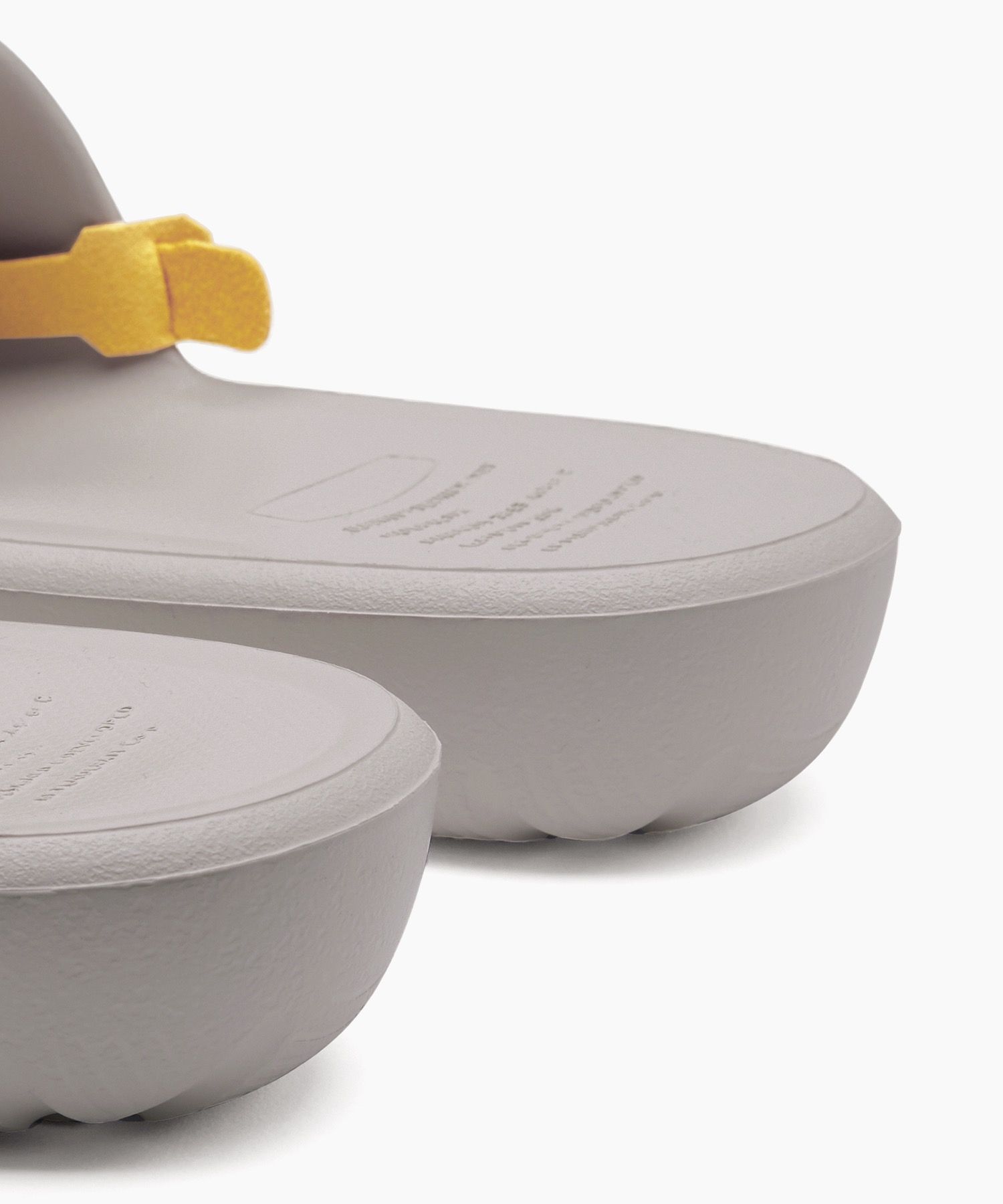 MUSINSA | TAW&TOE Zerovity MOON warm gray