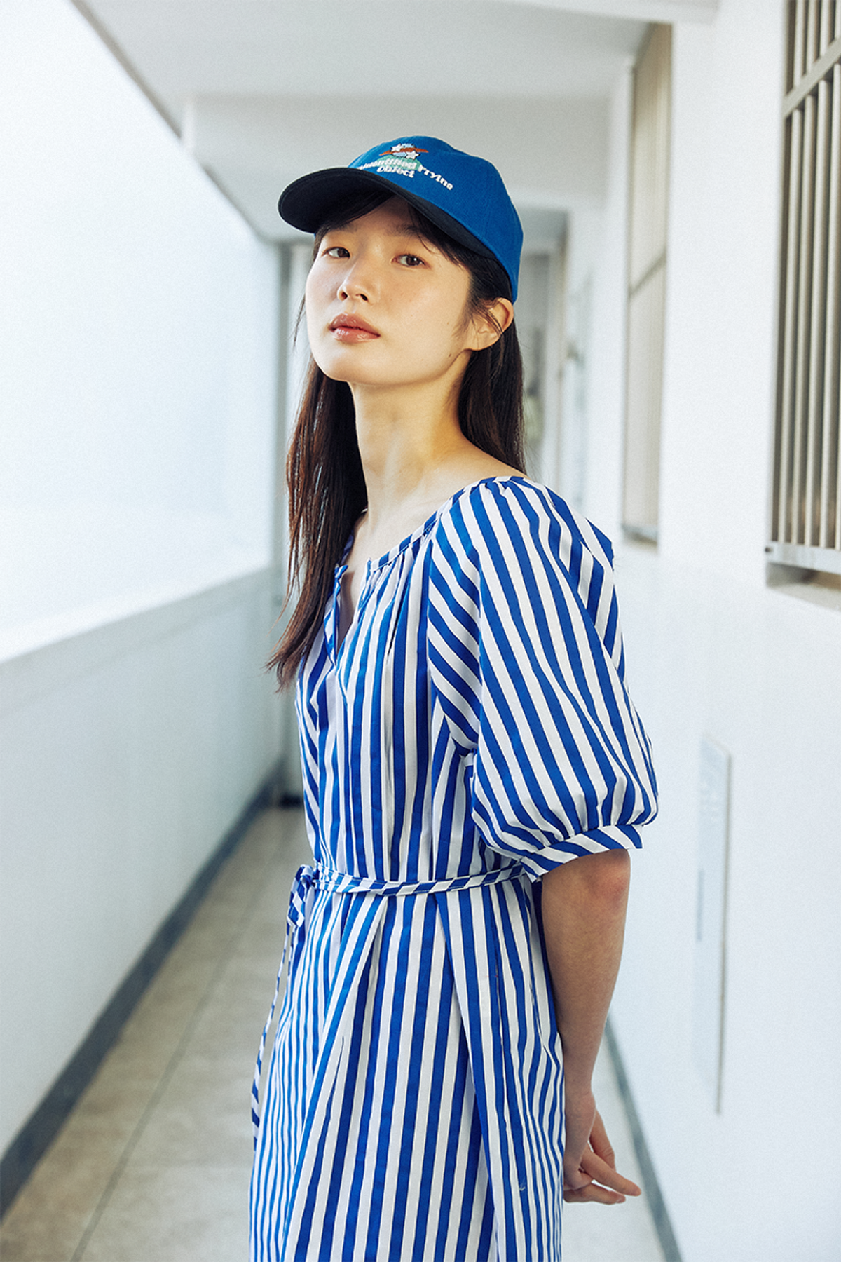 쿠키시(KOOKEESEE) 스트라이프 퍼프 썸머 래글런 원피스 (블루)