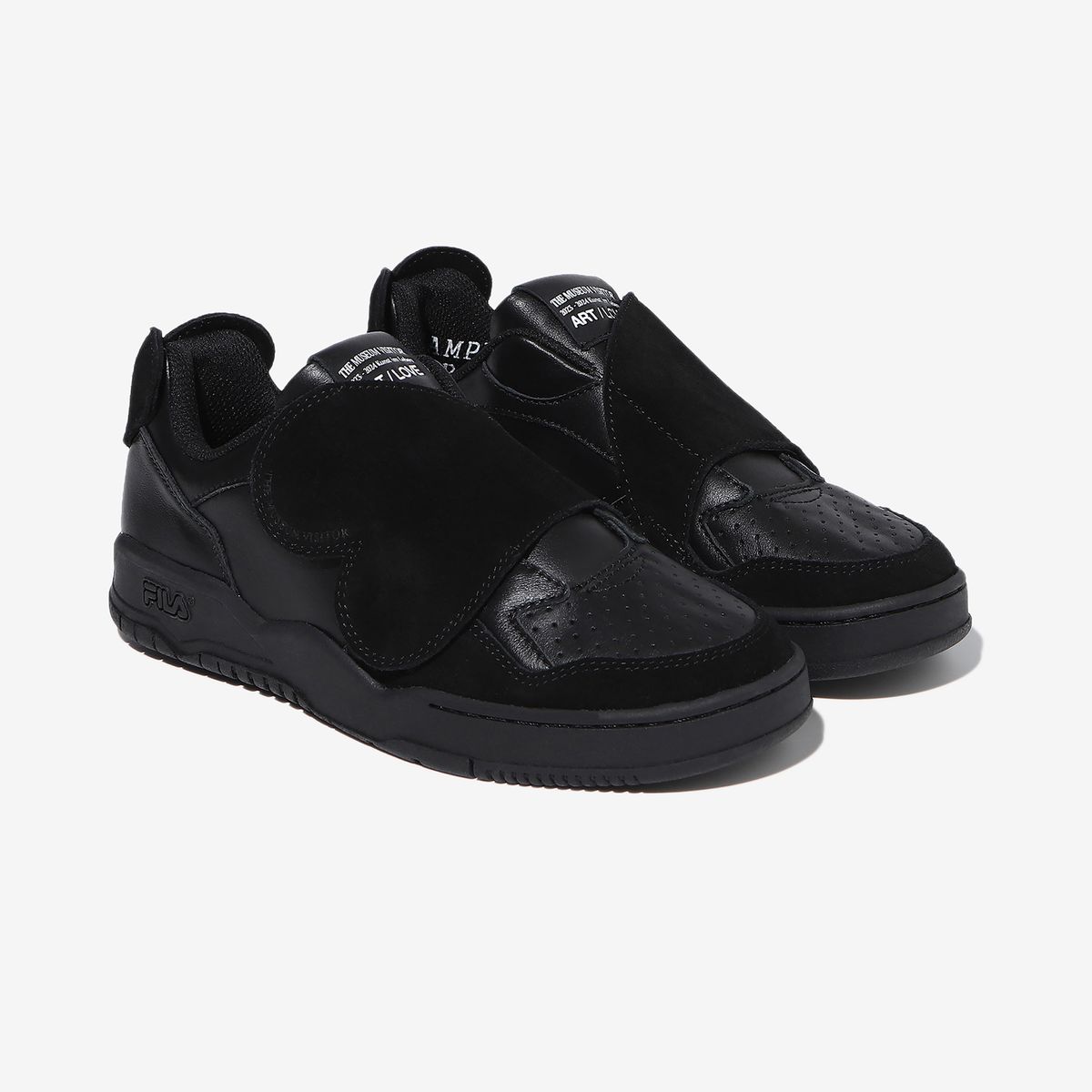 휠라(FILA) 매치 OG 1992 x 더 뮤지엄 비지터(1TM01994F001)