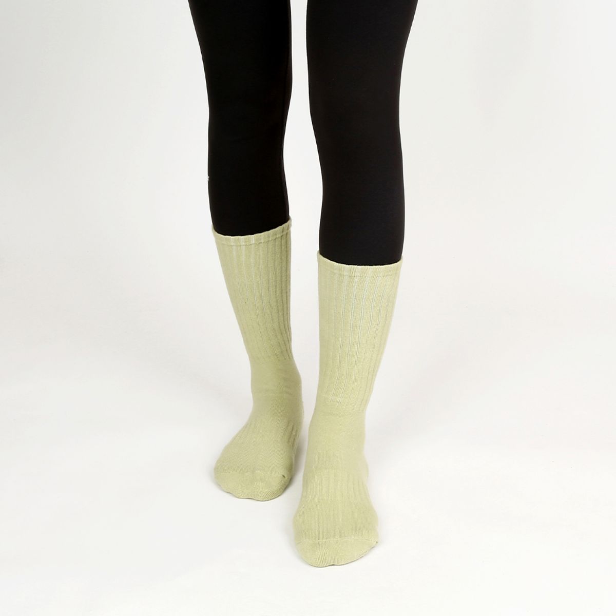 삭스에이(SOCKSA) [2켤레] 에브리 논슬립 파트쿠션 156N 무지 크루 필라테스 긴 양말 7색상