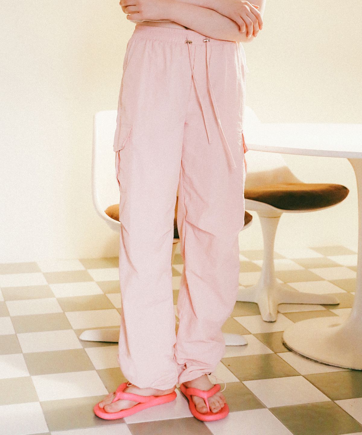 로시로우(LOSSYROW) String Cargo Sharing Jogger Pants pink