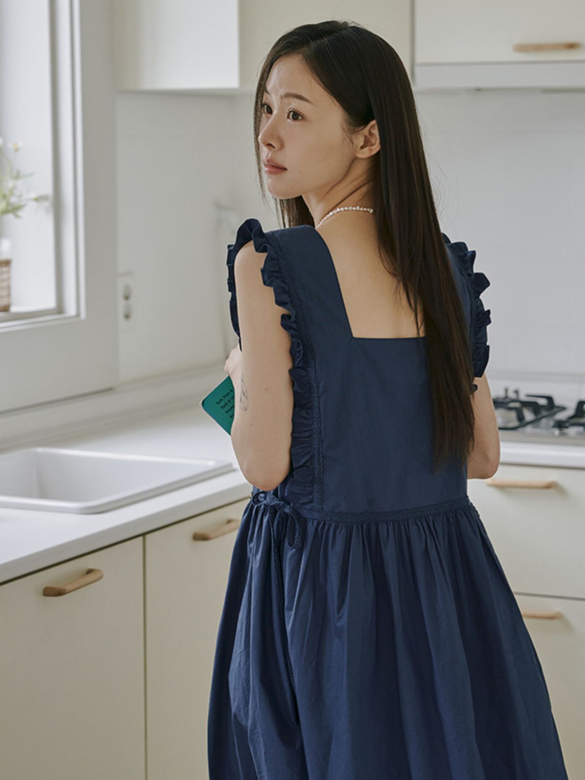 아노에틱(ANOETIC) ANC FRILL SLEEVELESS DRESS_NAVY