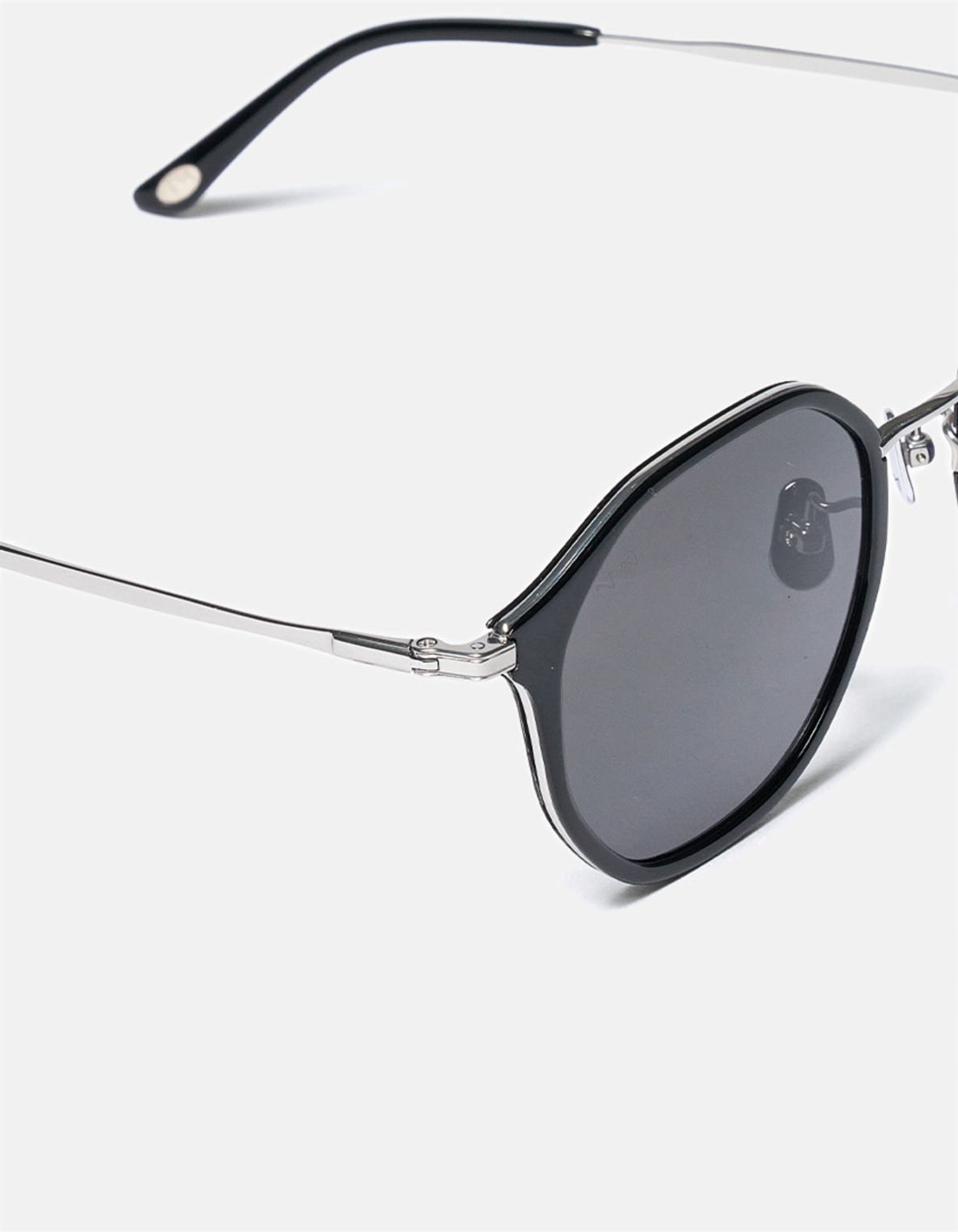 마치 아이웨어(MARCH EYEWEAR) Swan C1