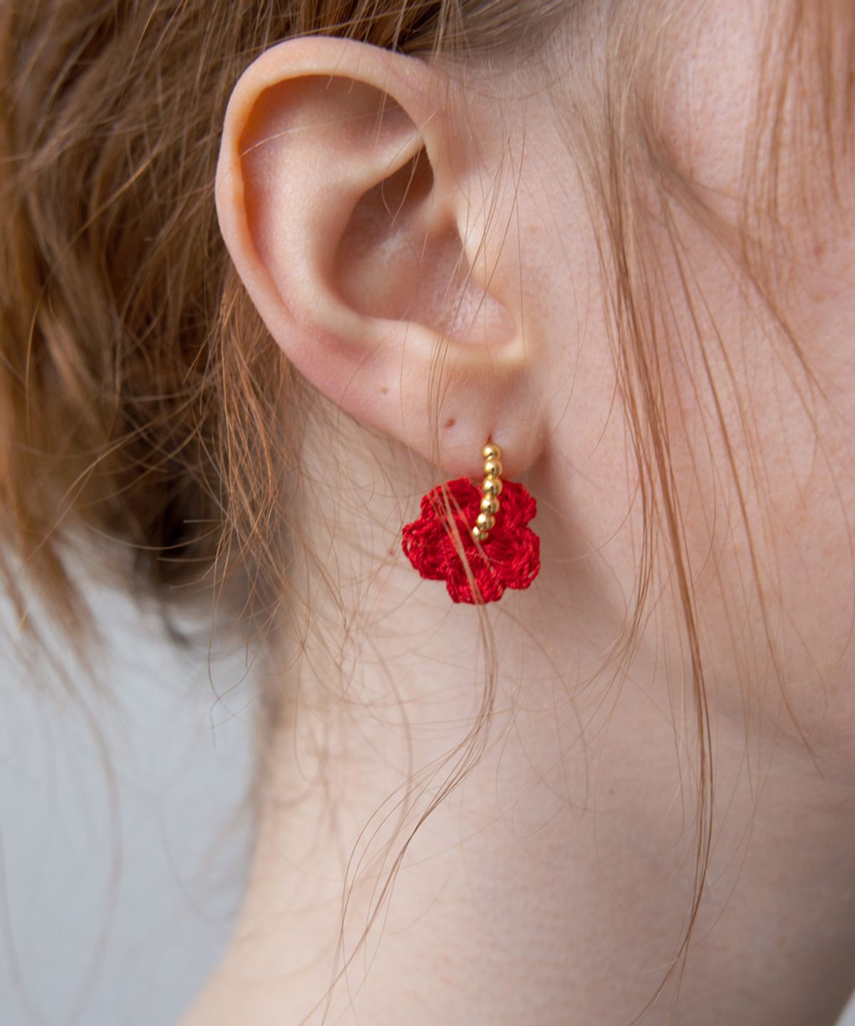 메리모티브(MERRYMOTIVE) Gypsy flower knit earring (4colors)