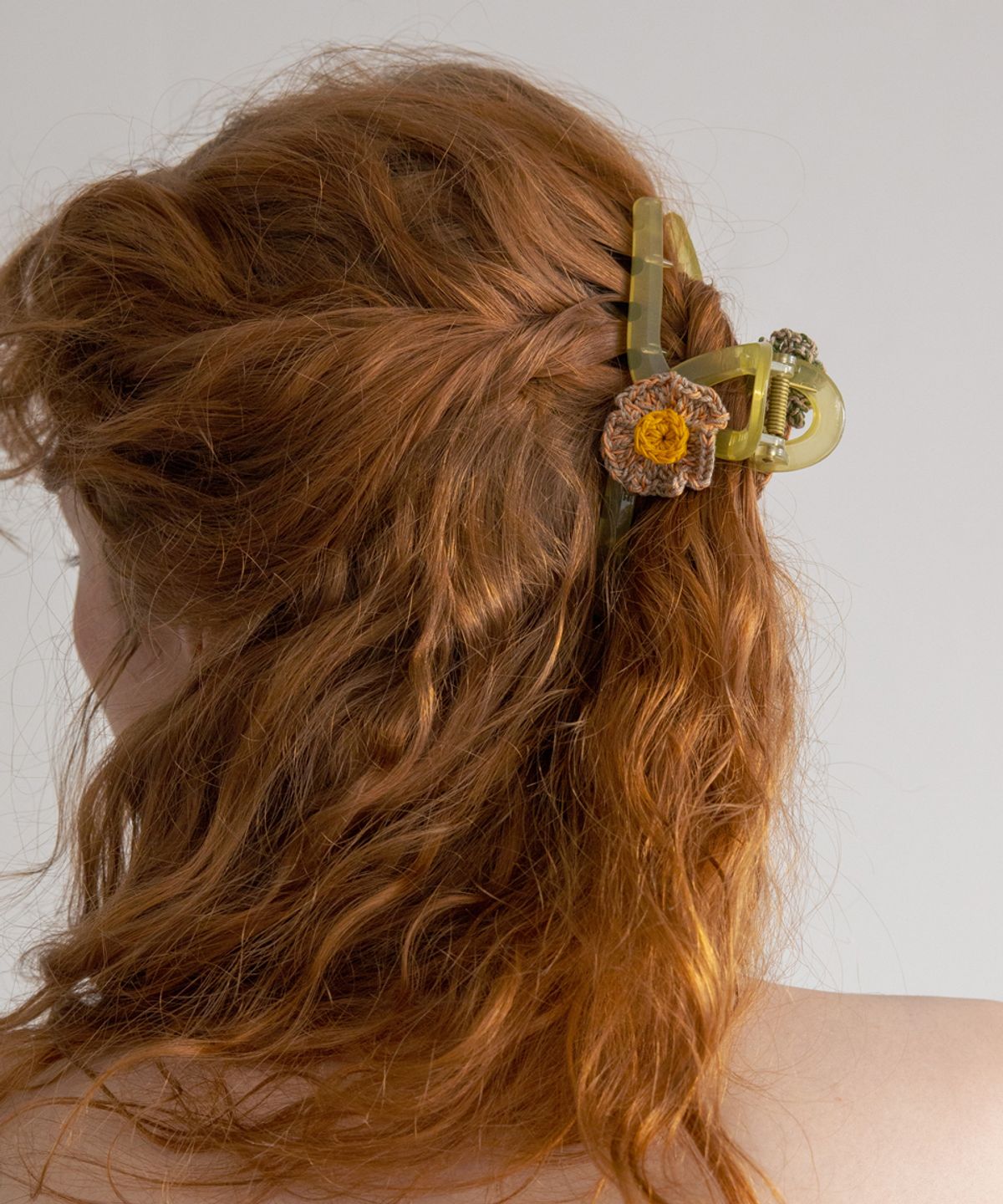 메리모티브(MERRYMOTIVE) Bohemian flower knit hair claw