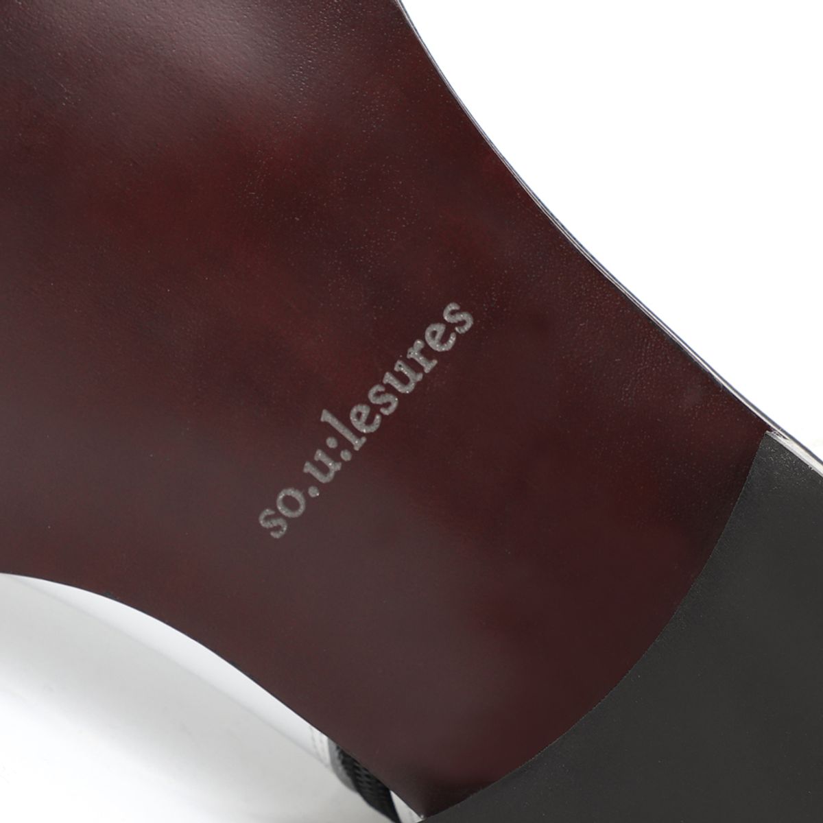 쏘유레슈어(SOULESURES) Mode_white