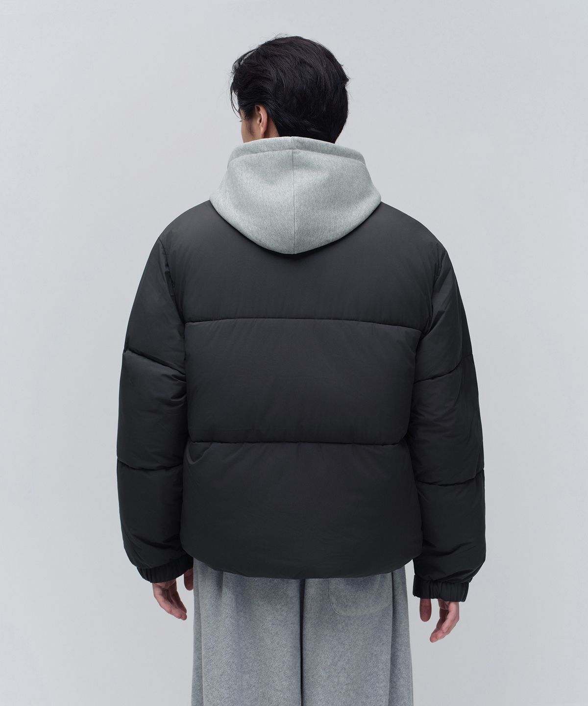 무신사 스탠다드(MUSINSA STANDARD) 데일리 푸퍼 숏 패딩 재킷 [다크 그레이]