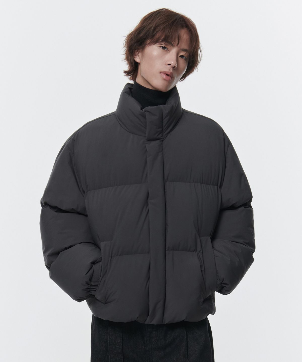 무신사 스탠다드(MUSINSA STANDARD) 데일리 푸퍼 숏 패딩 재킷 [딤 그레이]