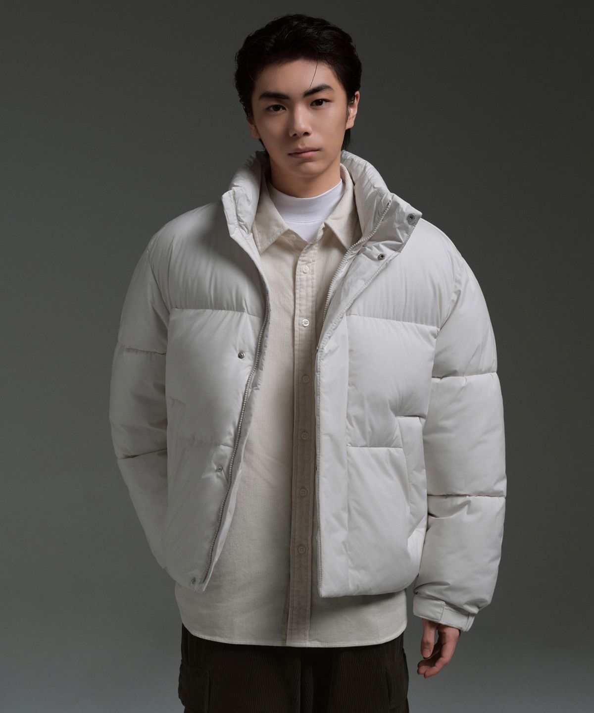 무신사 스탠다드(MUSINSA STANDARD) 데일리 푸퍼 숏 패딩 재킷 [더스티 크림]