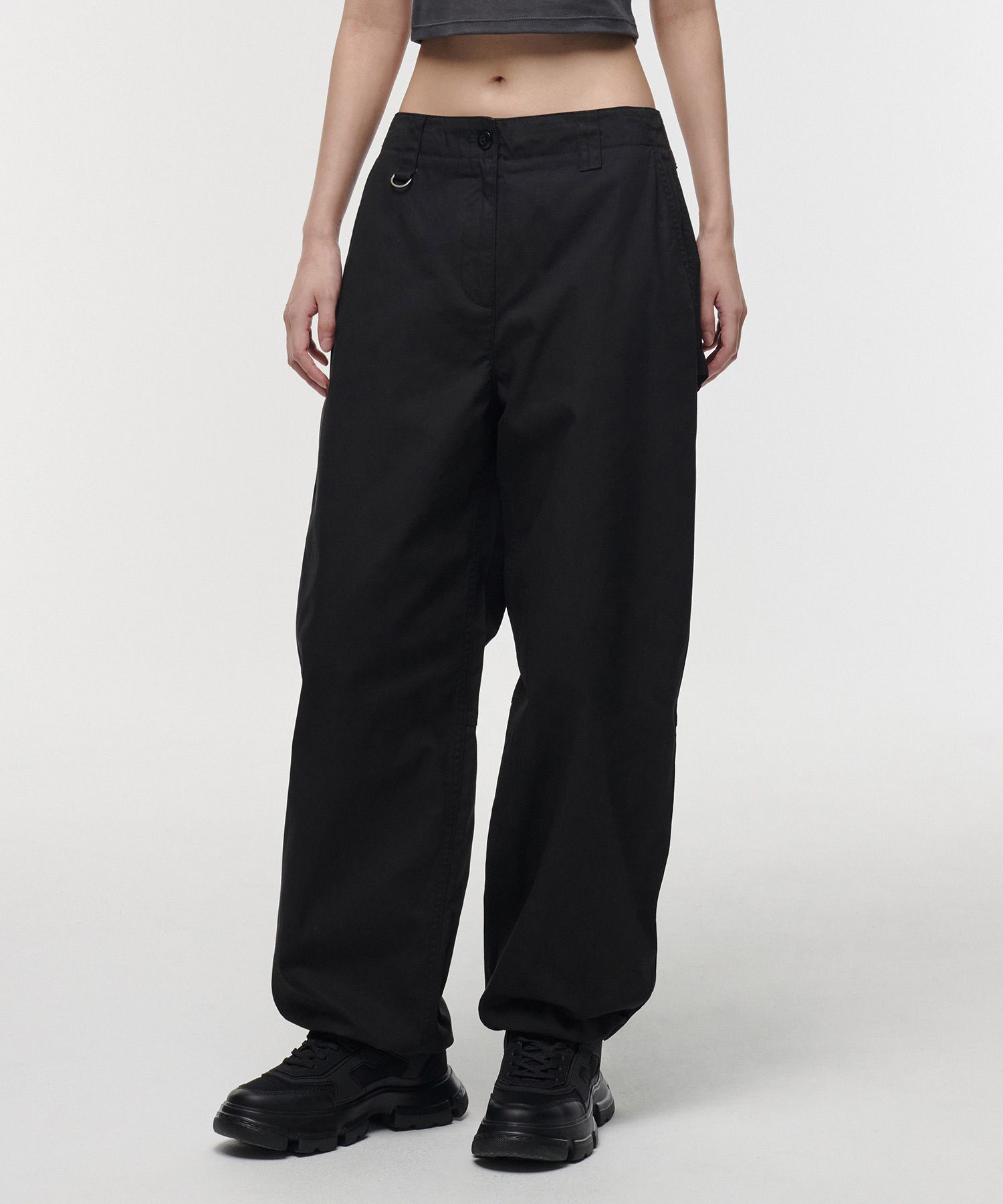 MUSINSA | MUSINSA STANDARD WOMAN Women's Wide Carpenter