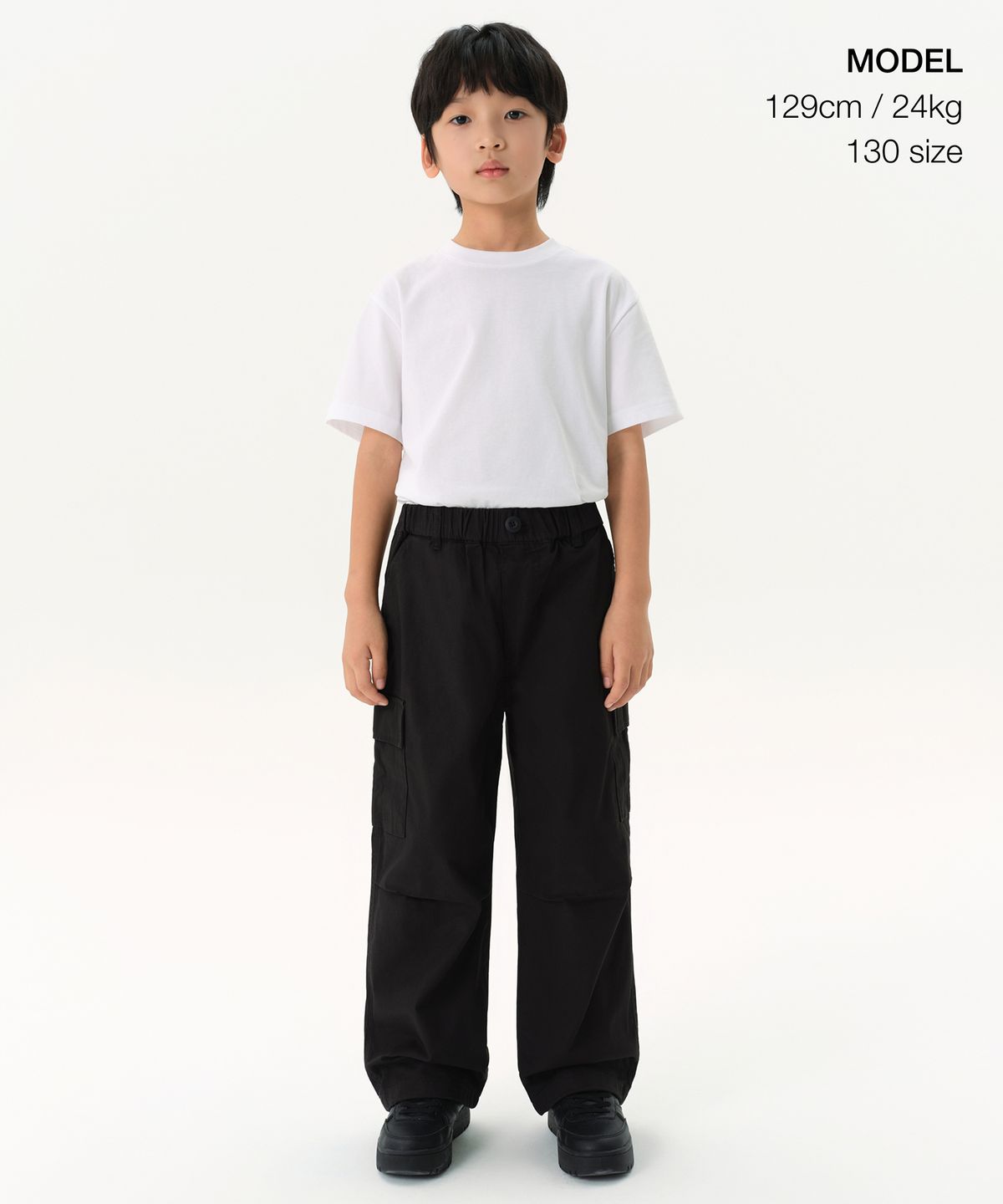 무신사 스탠다드 키즈(MUSINSA STANDARD KIDS) 코튼 밴딩 파라슈트 카고 팬츠 [블랙]