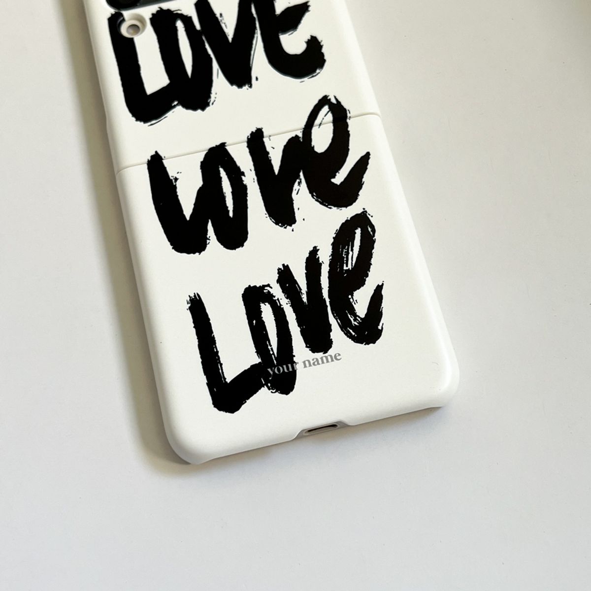 에이쓰리비쓰리(A3B3) (Z Flip 3.4.5) Love Love Love Ivory