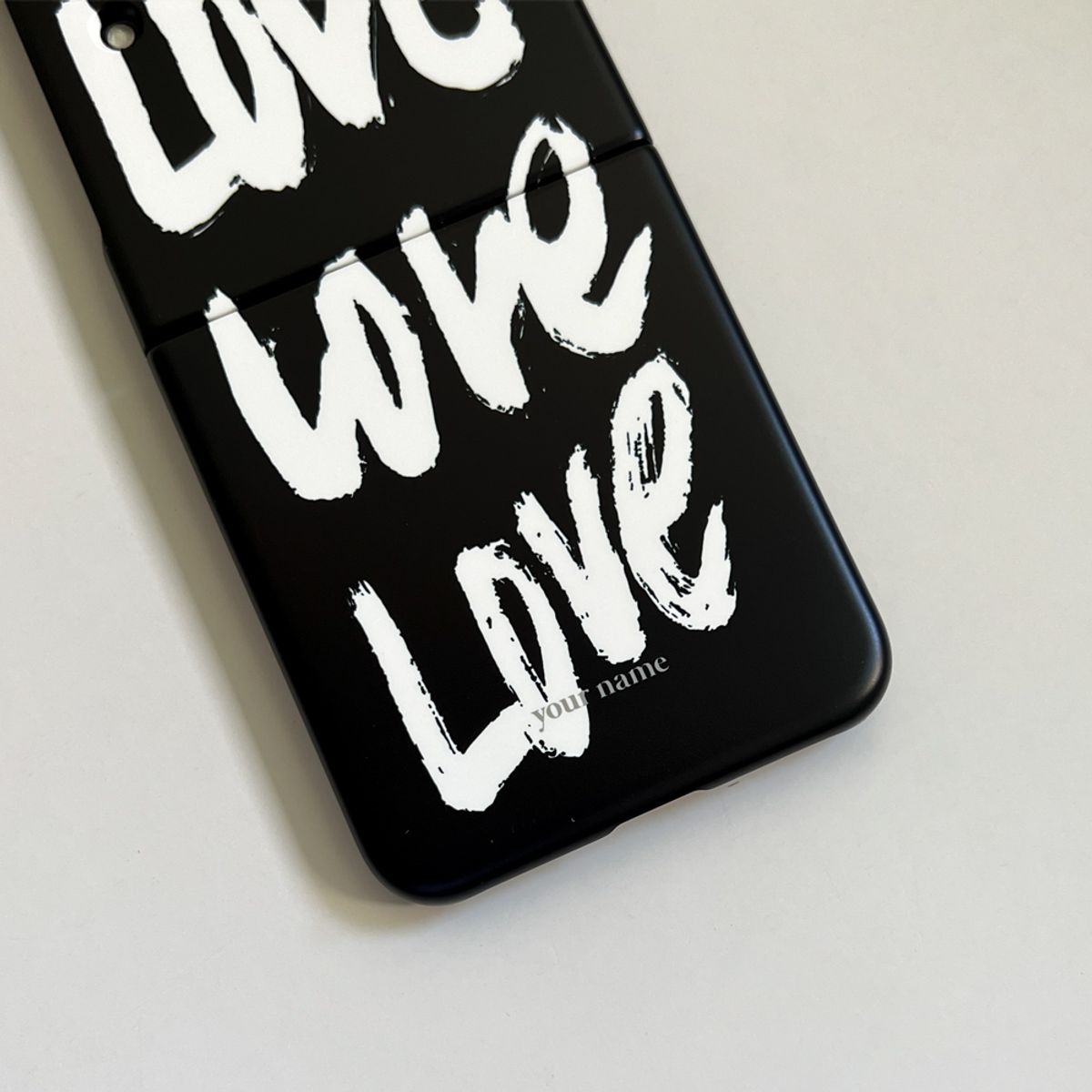 에이쓰리비쓰리(A3B3) (Z Flip 3.4.5) Love Love Love Black