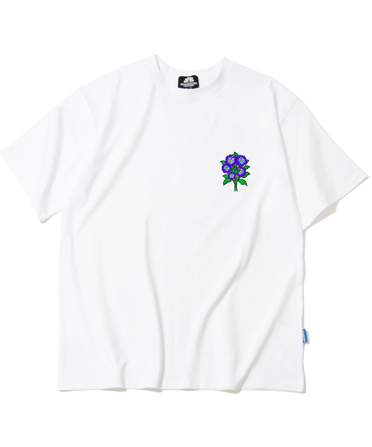 트립션(TRIPSHION) PURPLE FLOWER BUNDLE GRAPHIC 티셔츠 - 화이트