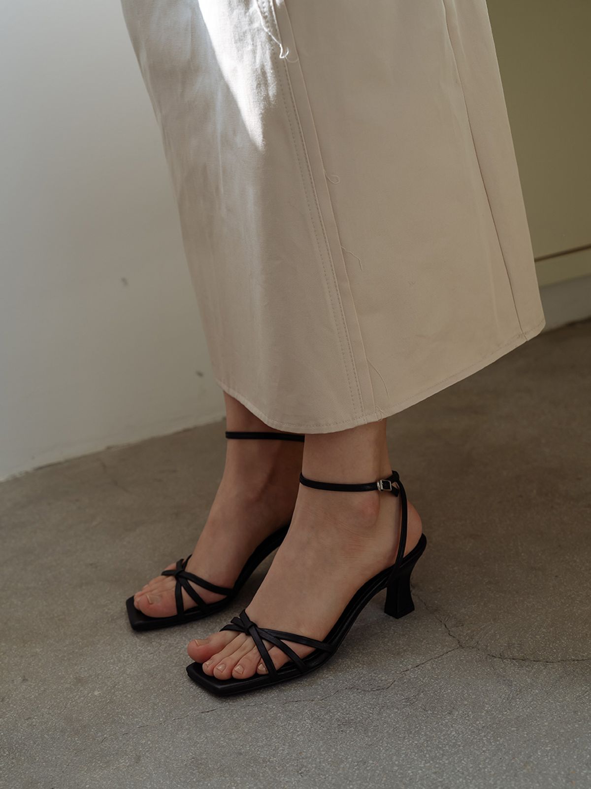 오아이 페인티드(OI PAINTED) Sandal_ Brynlee OSS229
