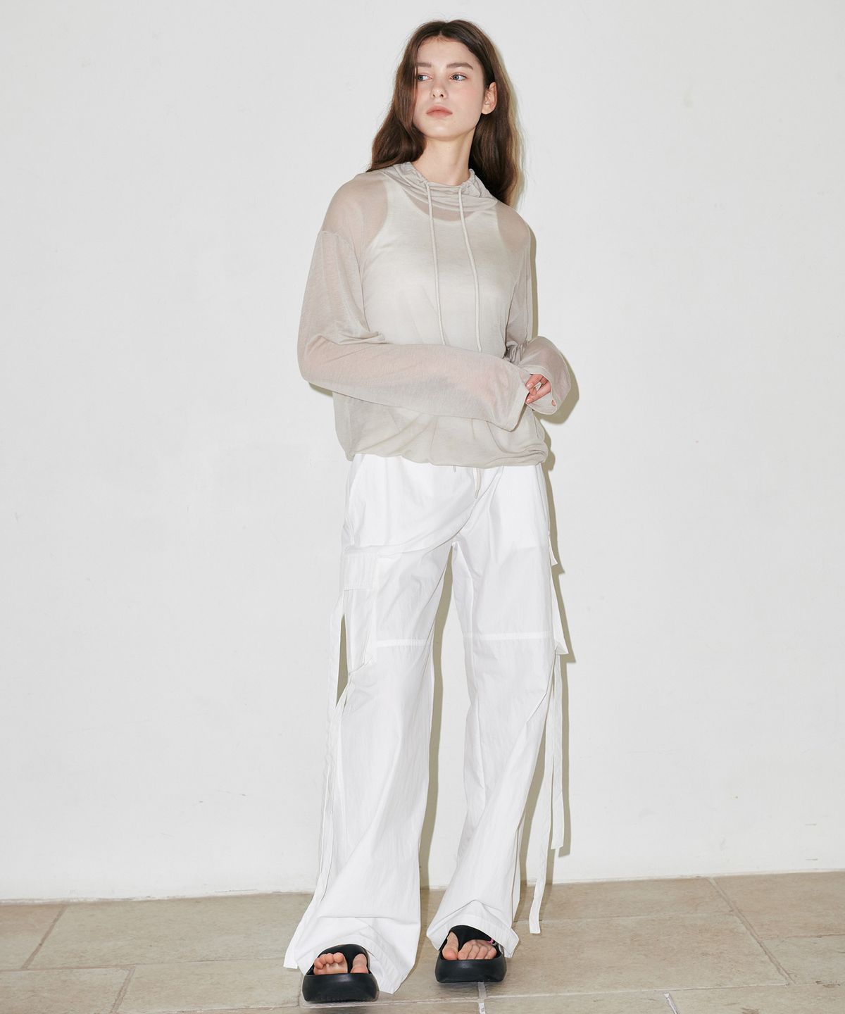 슬로우가먼츠(SLLOW GARMENTS) HIGH NECK STRING LONG-SLEEVED SEE-THROUGH T-SHIRT - BEIGE