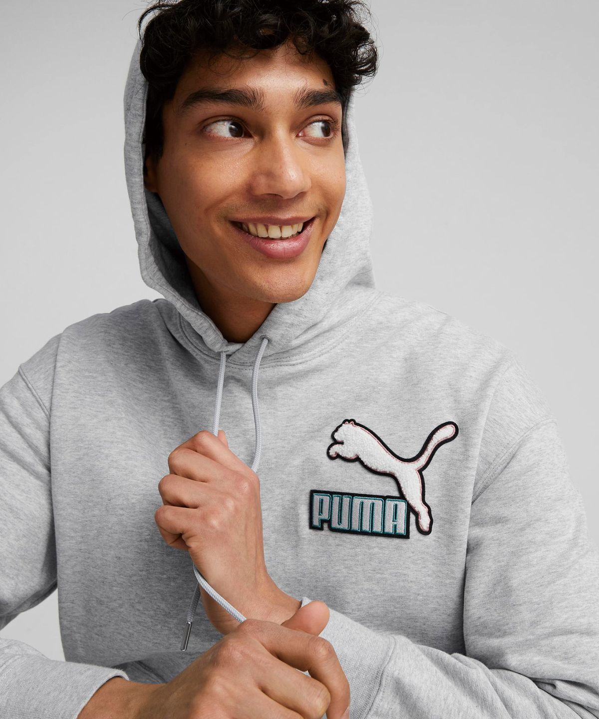 푸마(PUMA) 팬덤 스웨트후디 TR - 그레이 / 536114-04