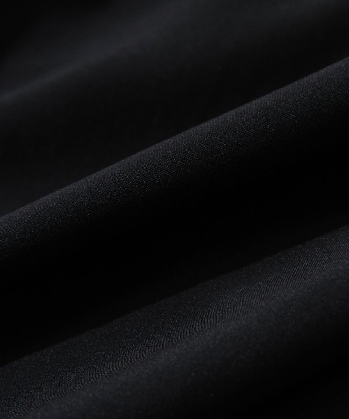 다이아몬드 레이라(DIAMOND LAYLA) Two-tuck wide banding slacks P14 Black