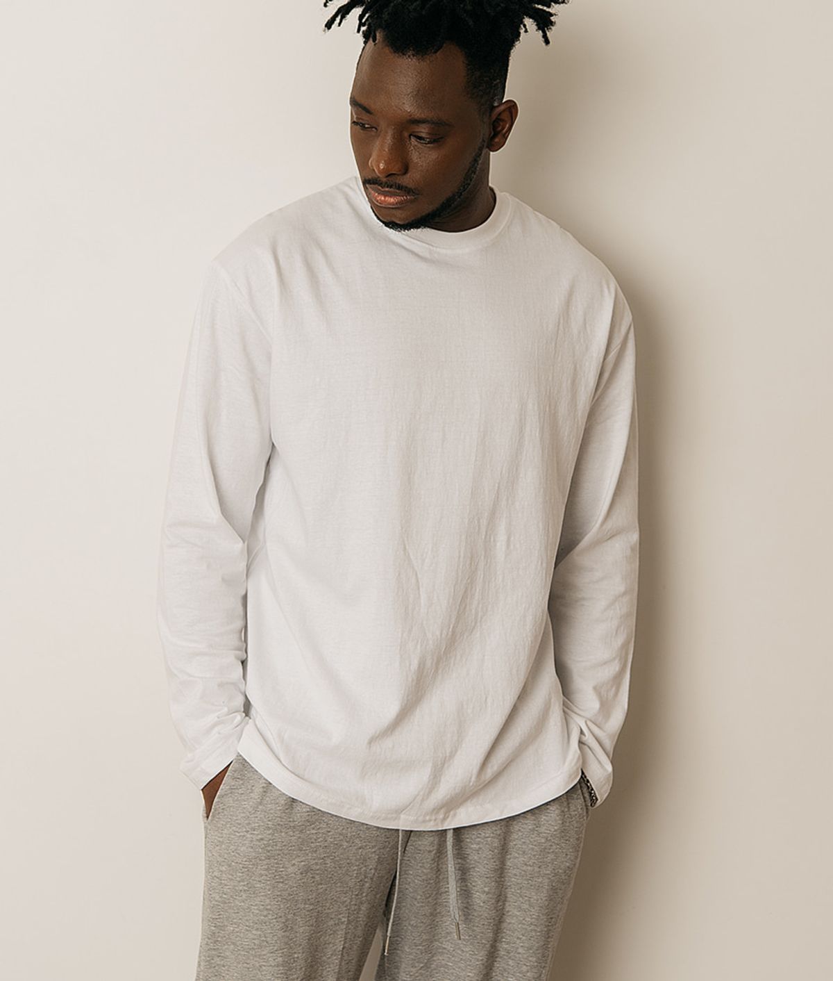 콘치웨어(CONCHWEAR) essential line longsleeve 무지 티셔츠 (5color)