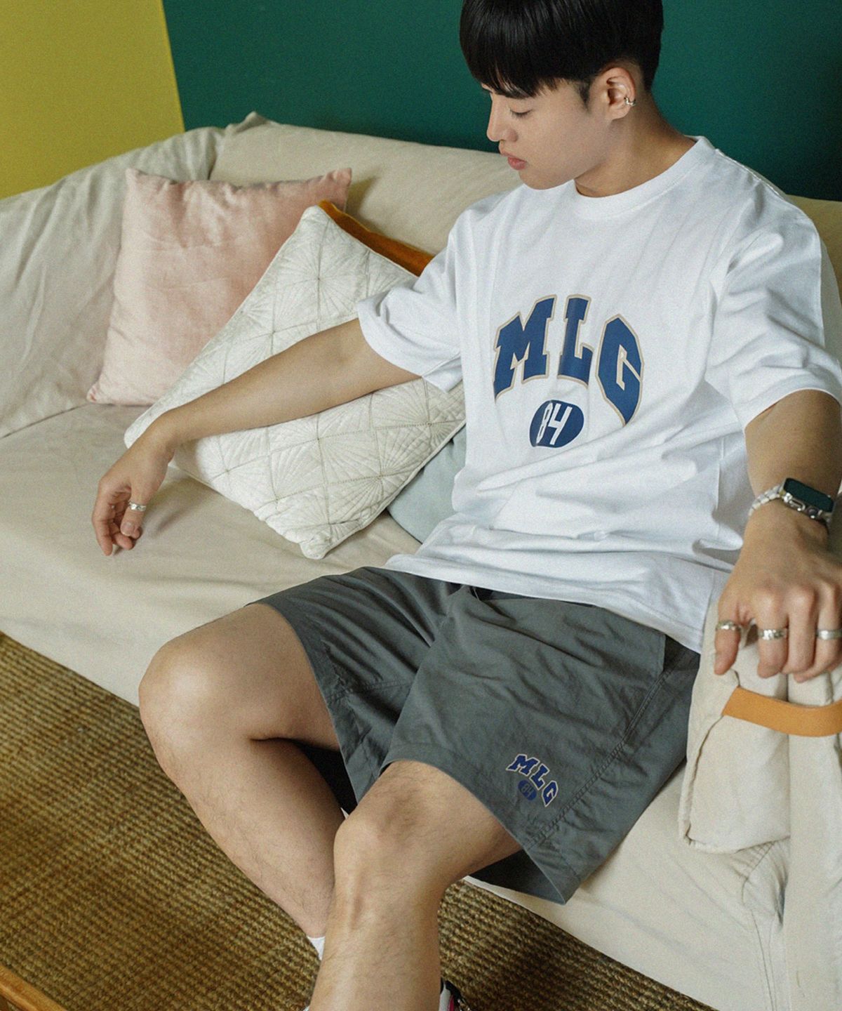 더마일(THEMILE) MLG 84 LOGO DAY PANTS [D.GREY]
