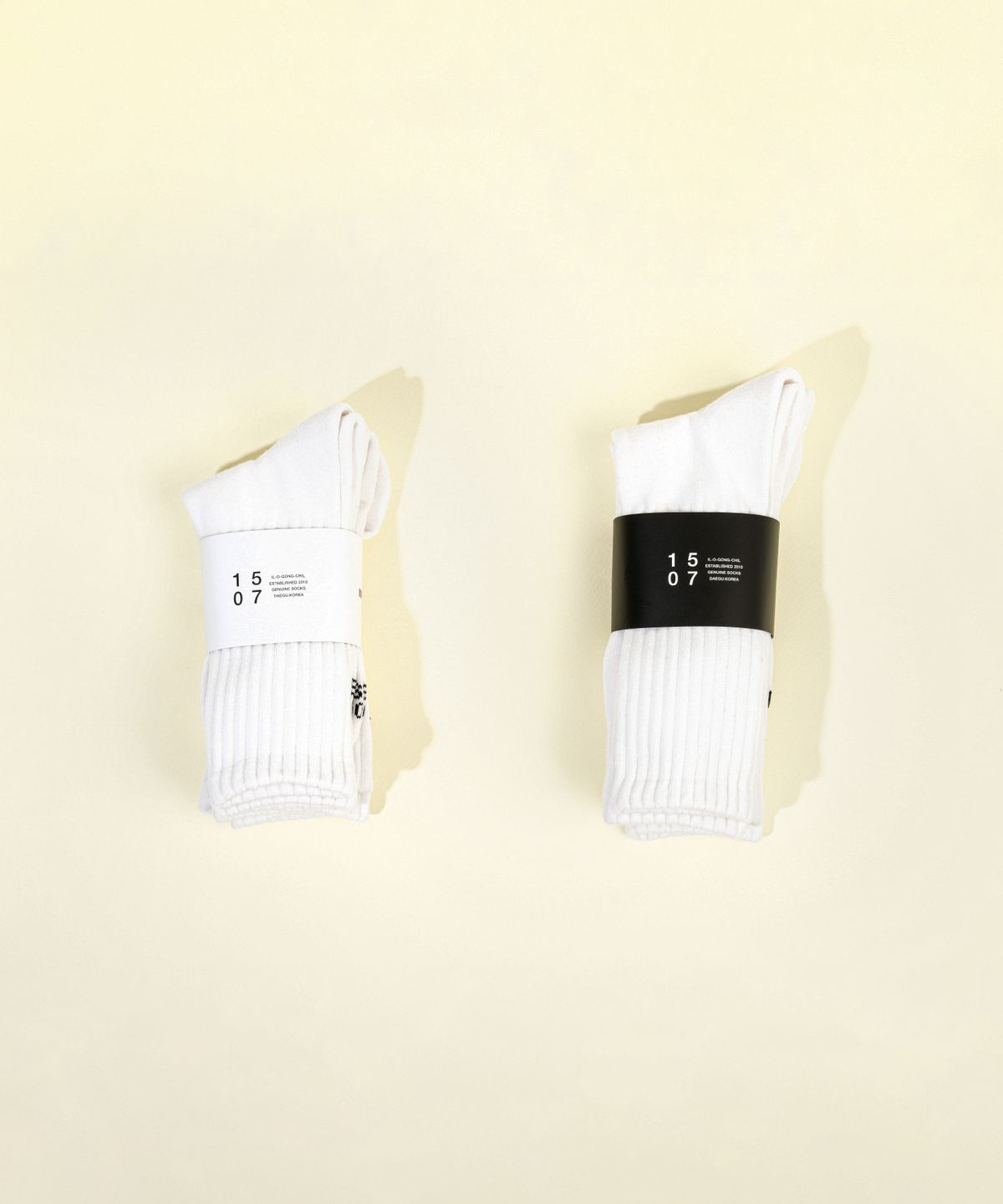 일오공칠(IL-O-GONG-CHIL) [3PACK] 1507 라이트 애슬레틱 엠보 케어 삭스 - 화이트/블랙