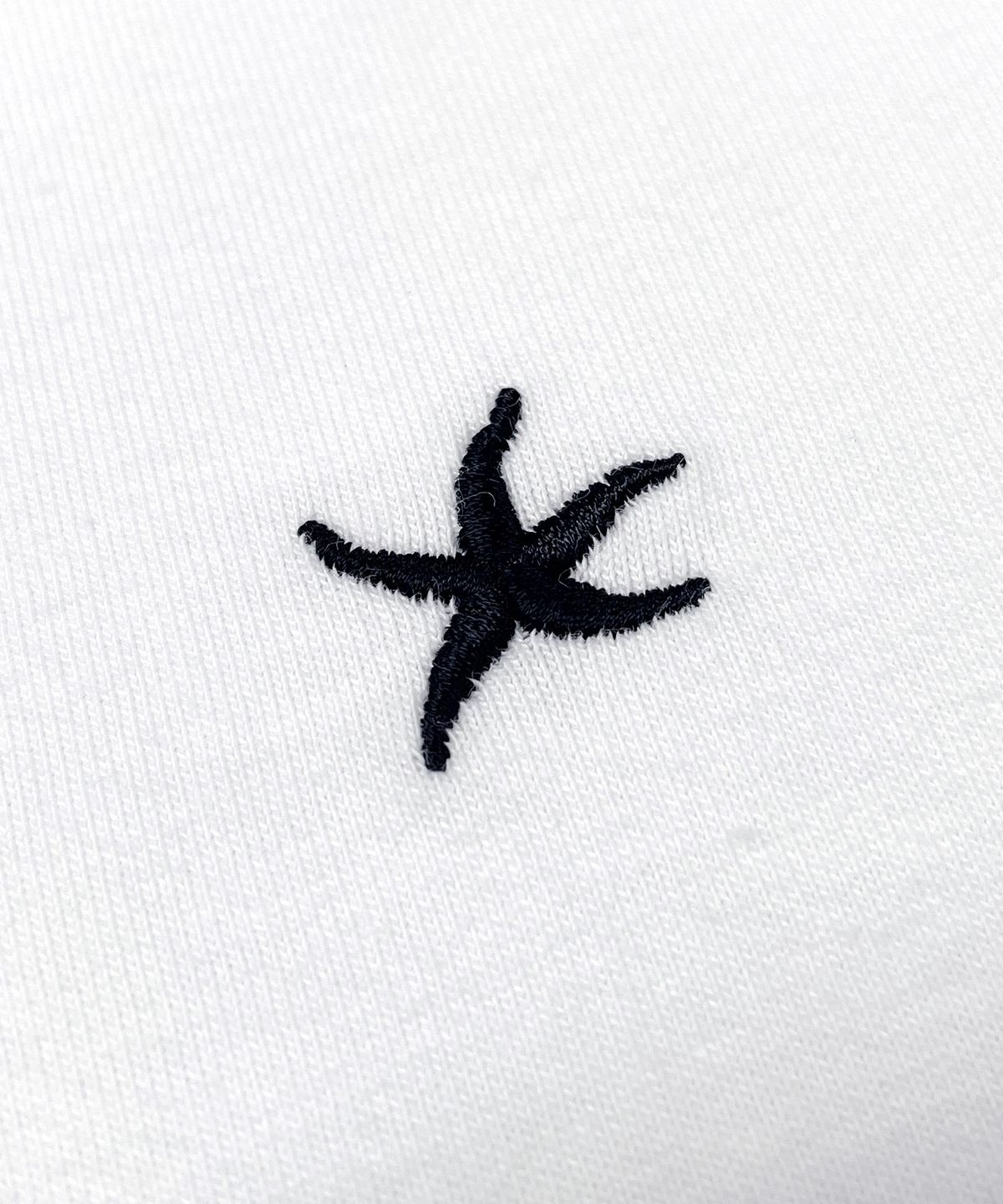 더콜디스트모먼트(THECOLDESTMOMENT) TCM starfish layered T (white)