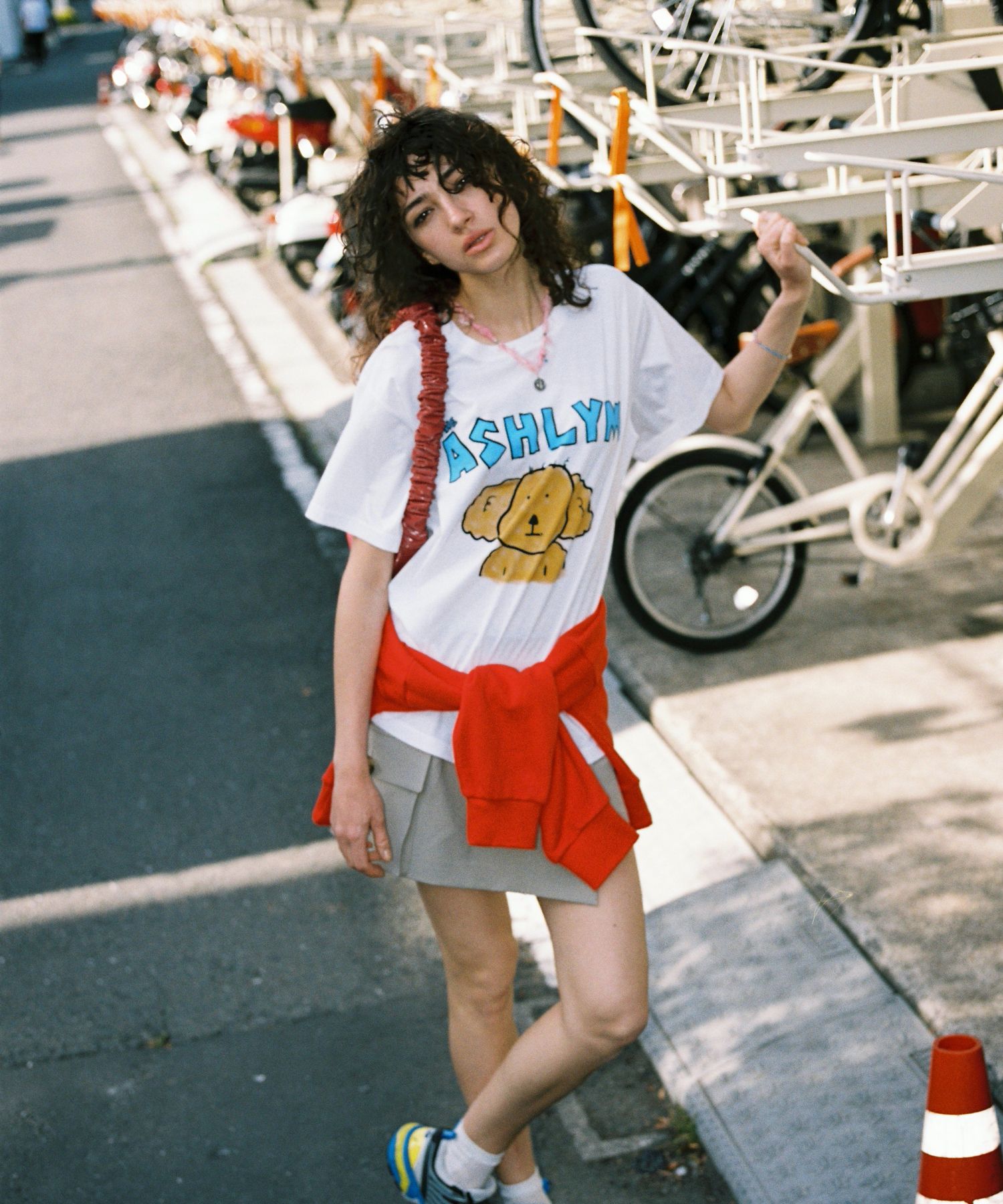 MUSINSA公式 | THE ASHLYNN ネイキッドファム グラフィックTシャツ