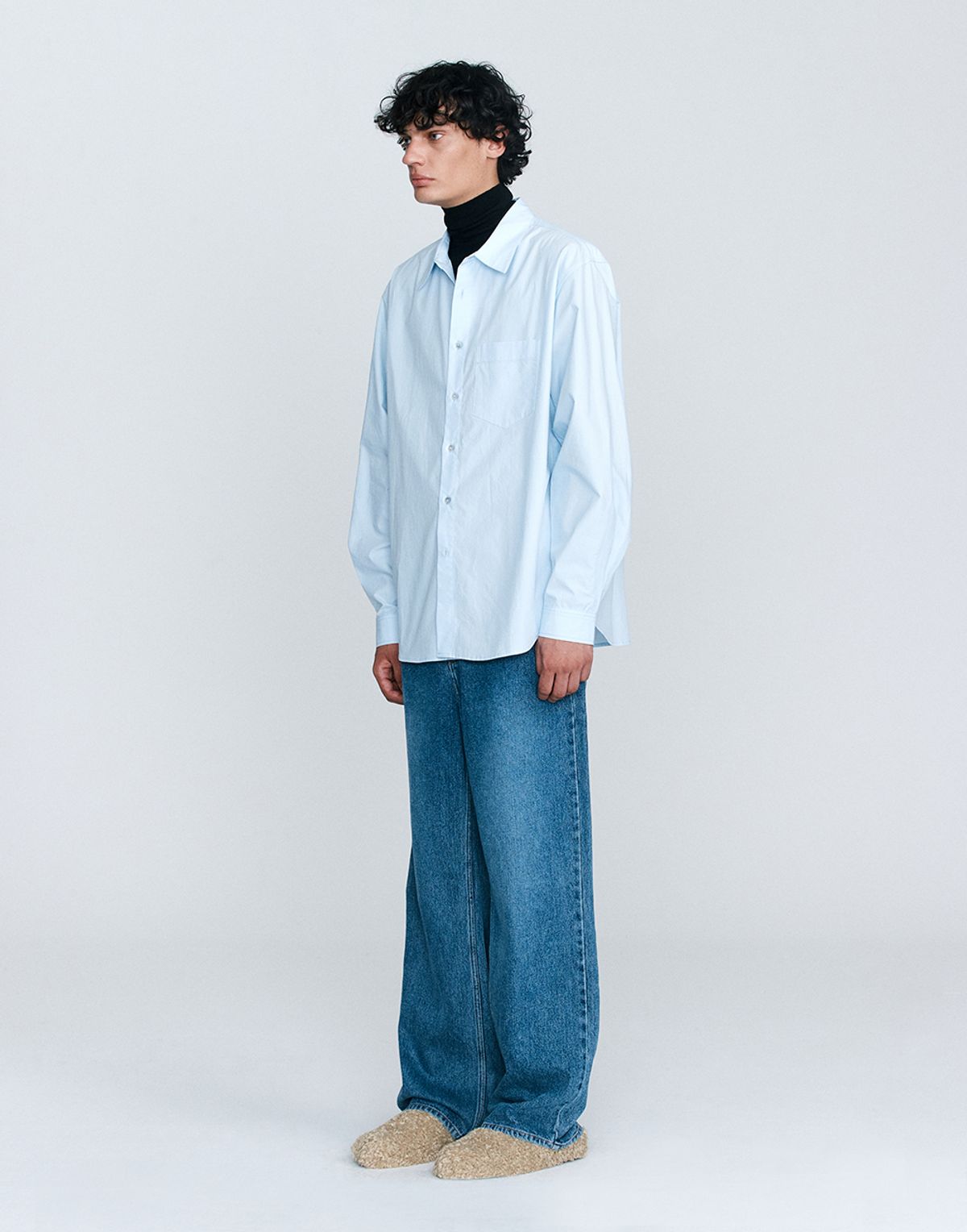 호이테(HEUTE) REGULAR COLLAR COTTON SHIRT LIGHT BLUE