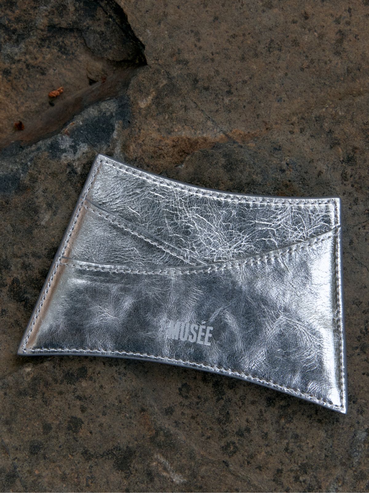 뮤제(MUSEE) KLIMT Curved Silhouette Card Wallet-Silver