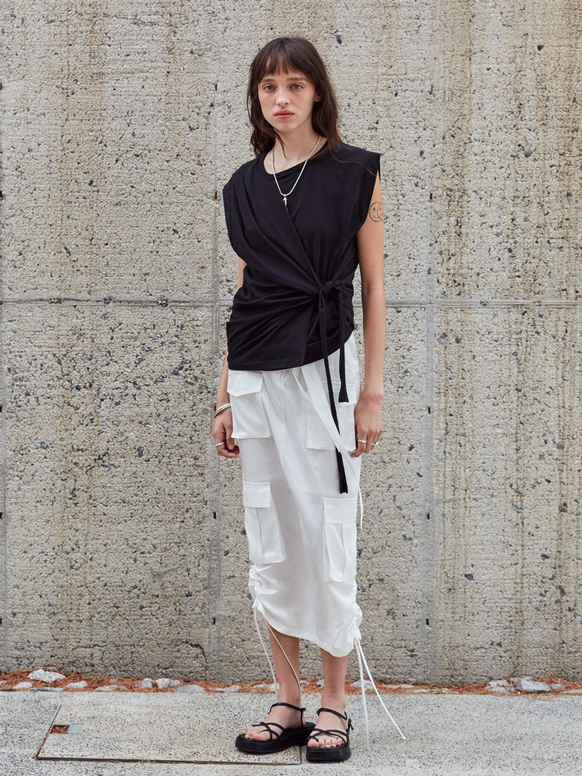 뮤제(MUSEE) DESSINE Draped Sleeveless Jersey Top-Black