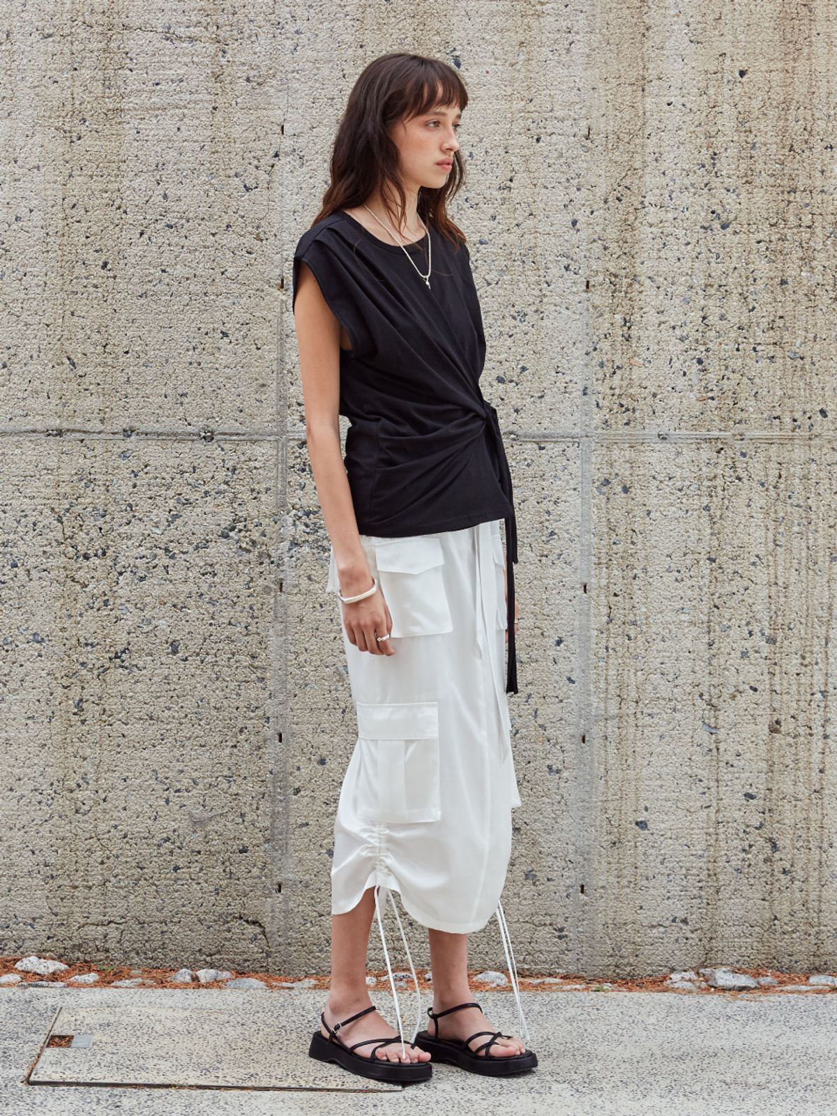 뮤제(MUSEE) DESSINE Draped Sleeveless Jersey Top-Black