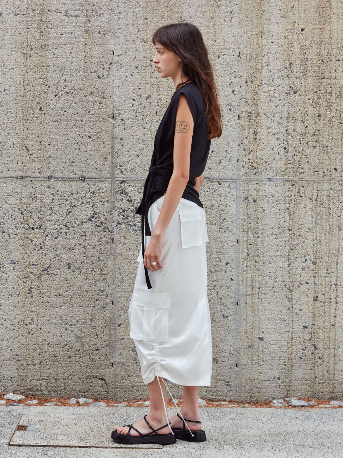 뮤제(MUSEE) DESSINE Draped Sleeveless Jersey Top-Black