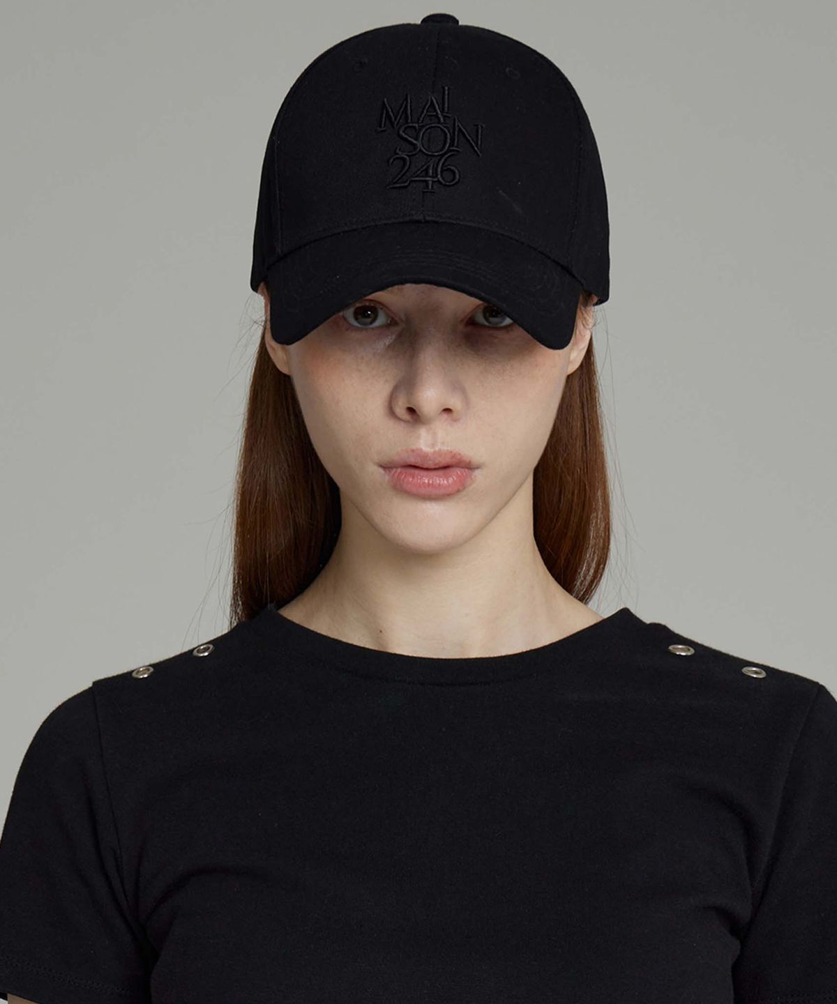 메종246(MAISON246) SIGNATURE BIG LOGO OVERFIT BALL CAP BLACK