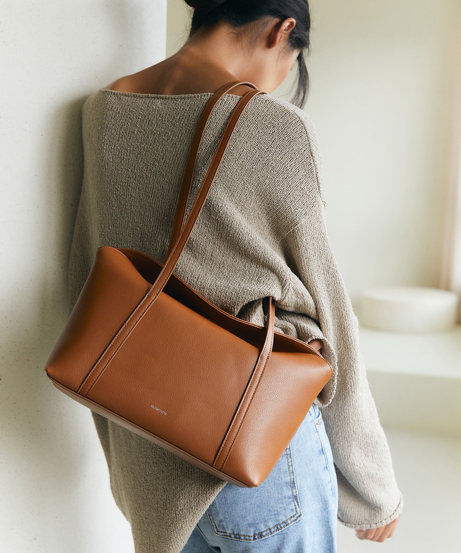 MUSINSA | MONOROW Sarah bag camel