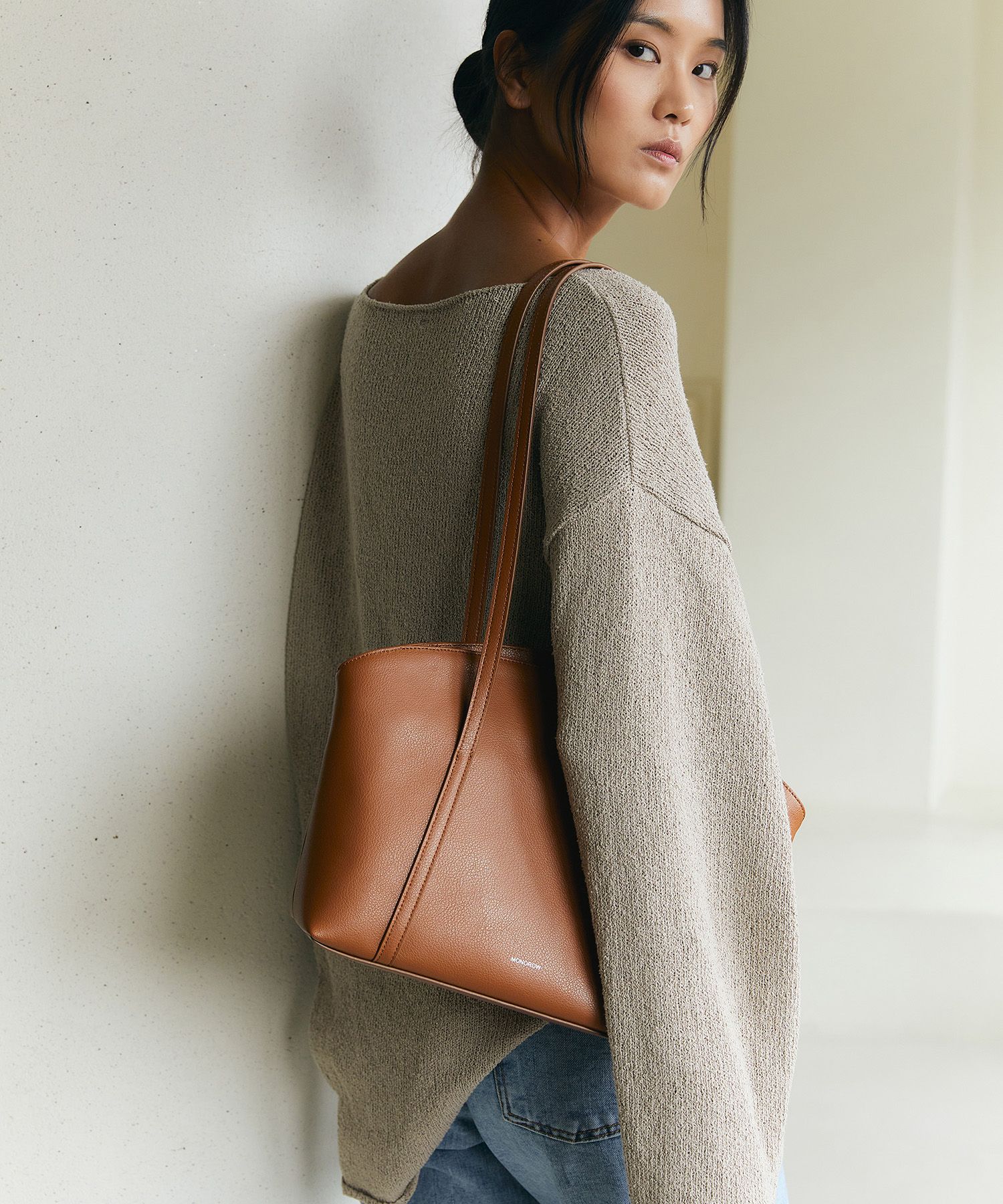 MUSINSA | MONOROW Sarah bag camel