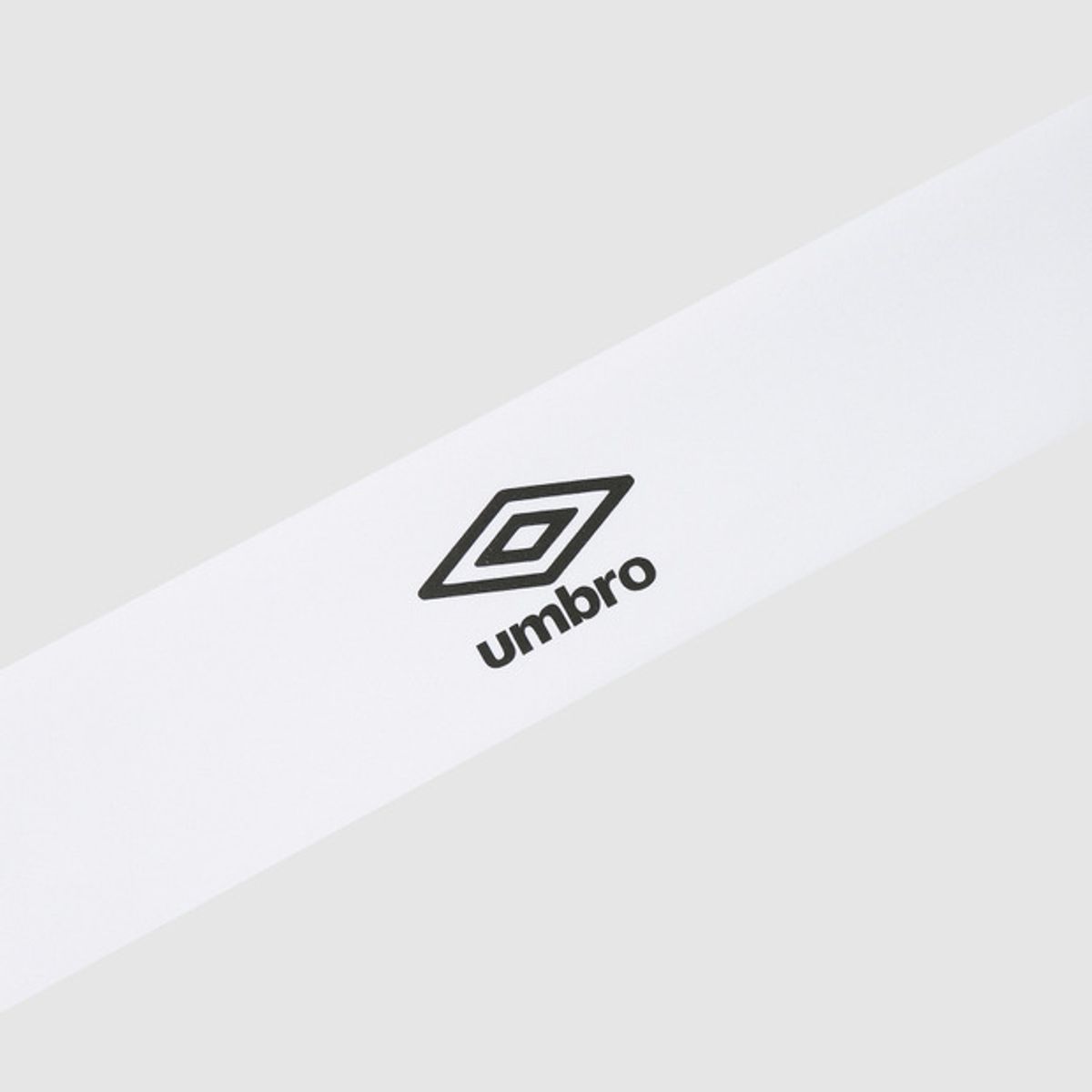 엄브로(UMBRO) 기능성 헤어밴드 화이트(UQ123SAO11)