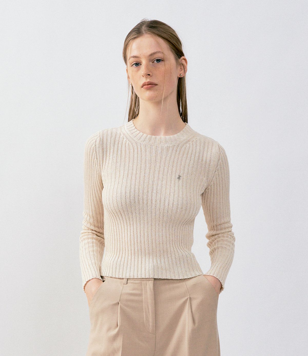 폴뉴아(FOLNUA) LONG SLEEVE CROP KNIT (2COLOR)