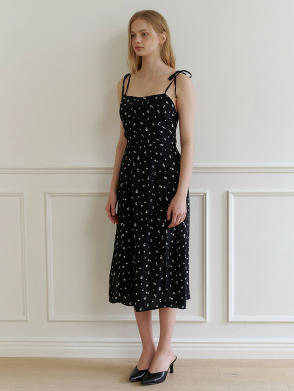 카인더베이비(KINDABABY) Bloom flower ribbon dress - black