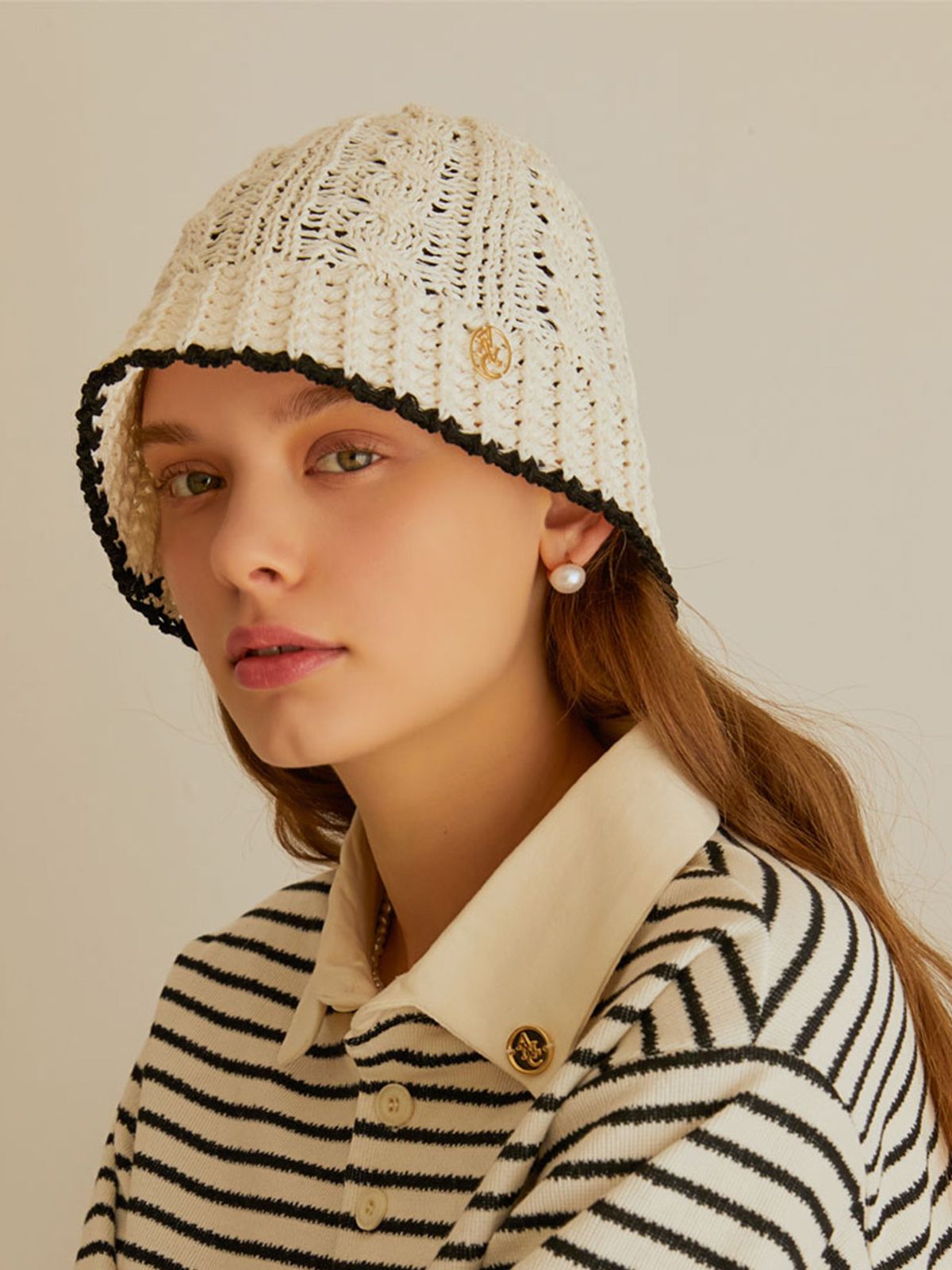 아노에틱(ANOETIC) ANC GOLD TWISTED BUCKET HAT_IVORY