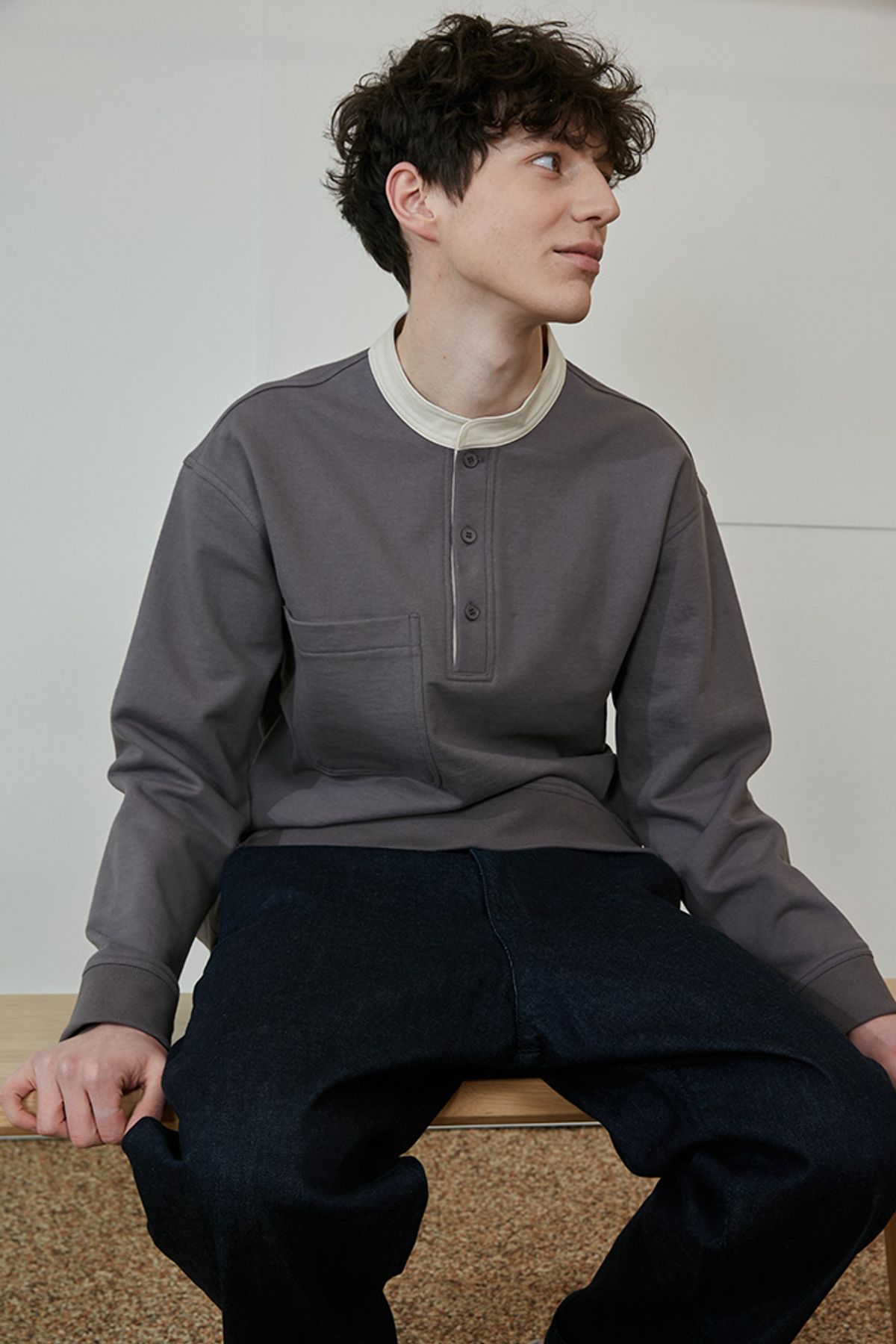 홀리선(HORLISUN) Forest Cotton Collar Button Pullover Charcoal