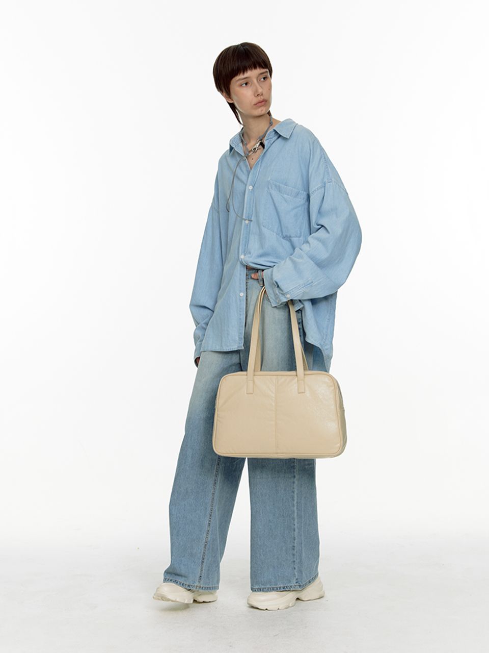 FILLINTHEBLANK★韓国★新作 Trapezoid Pillow Shoulder Bag 3色 MUSINSA | FILLINTHEBLANK Trapezoid Pillow Shoulder Bag (beige)