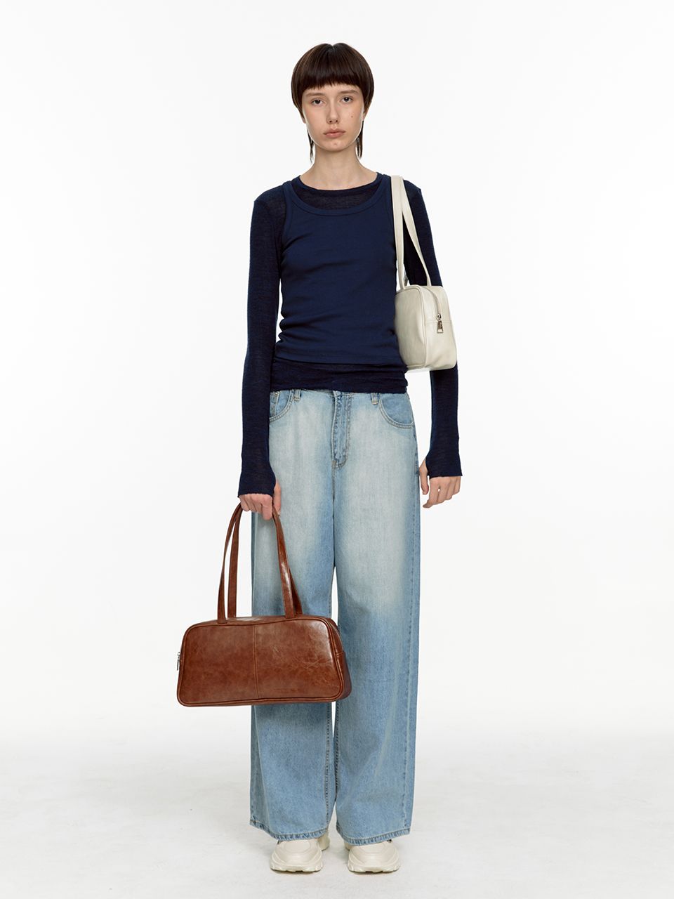 MUSINSA公式 | FILLINTHEBLANK Trapezoid Baguette Shoulder Bag